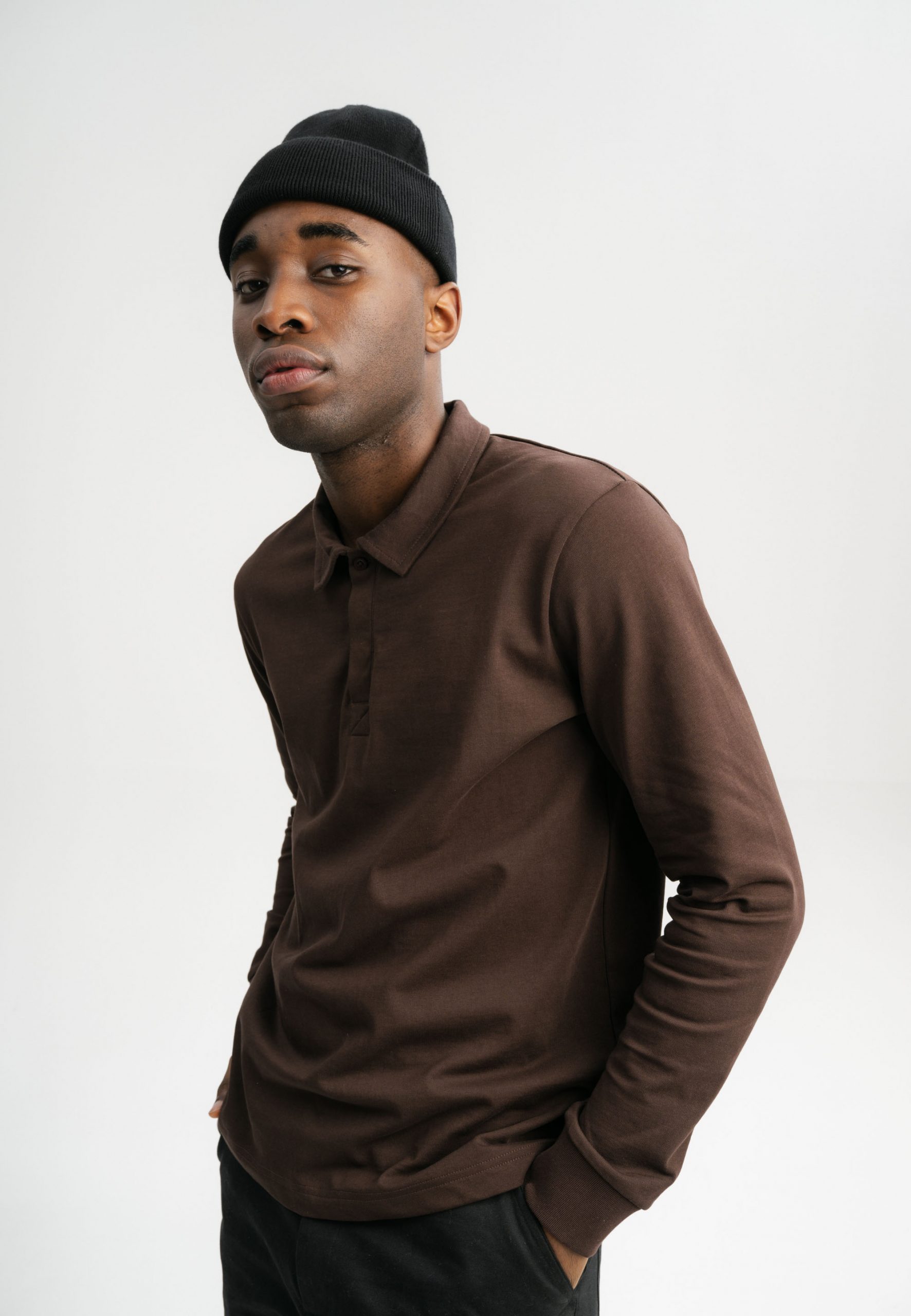 231118_MELA_AW24-595