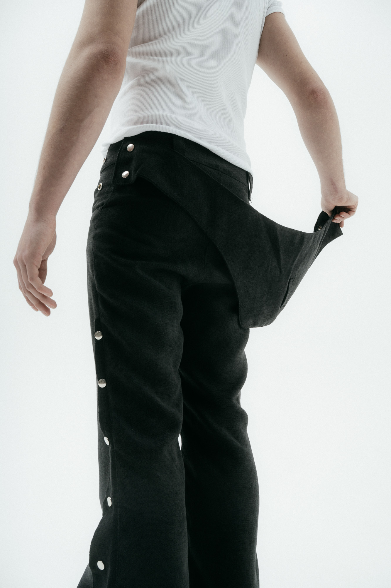 240106_Malte_Hosen-200